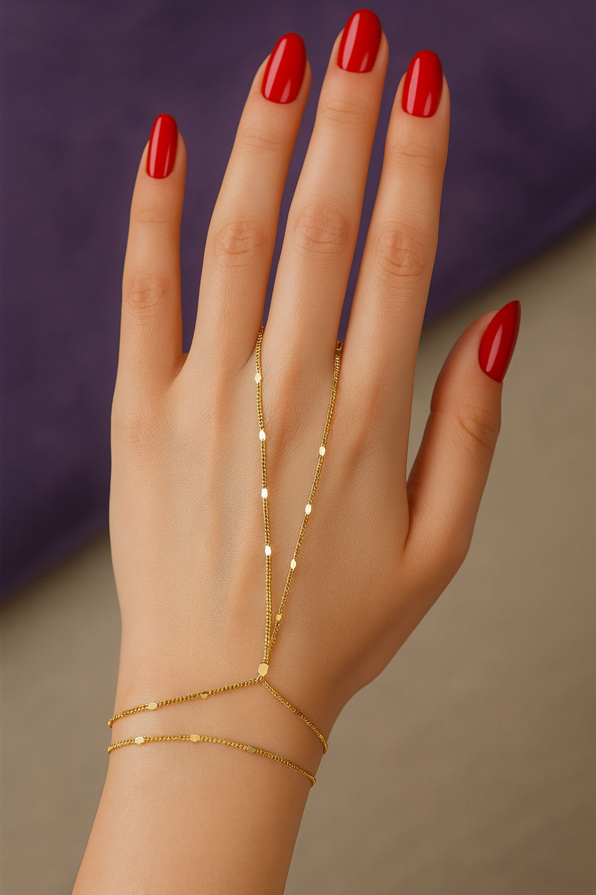 Paslanmaz Çelik Altın Renk Zarif Şahmeran Bileklik – Kadın El Zinciri Takı Modeli