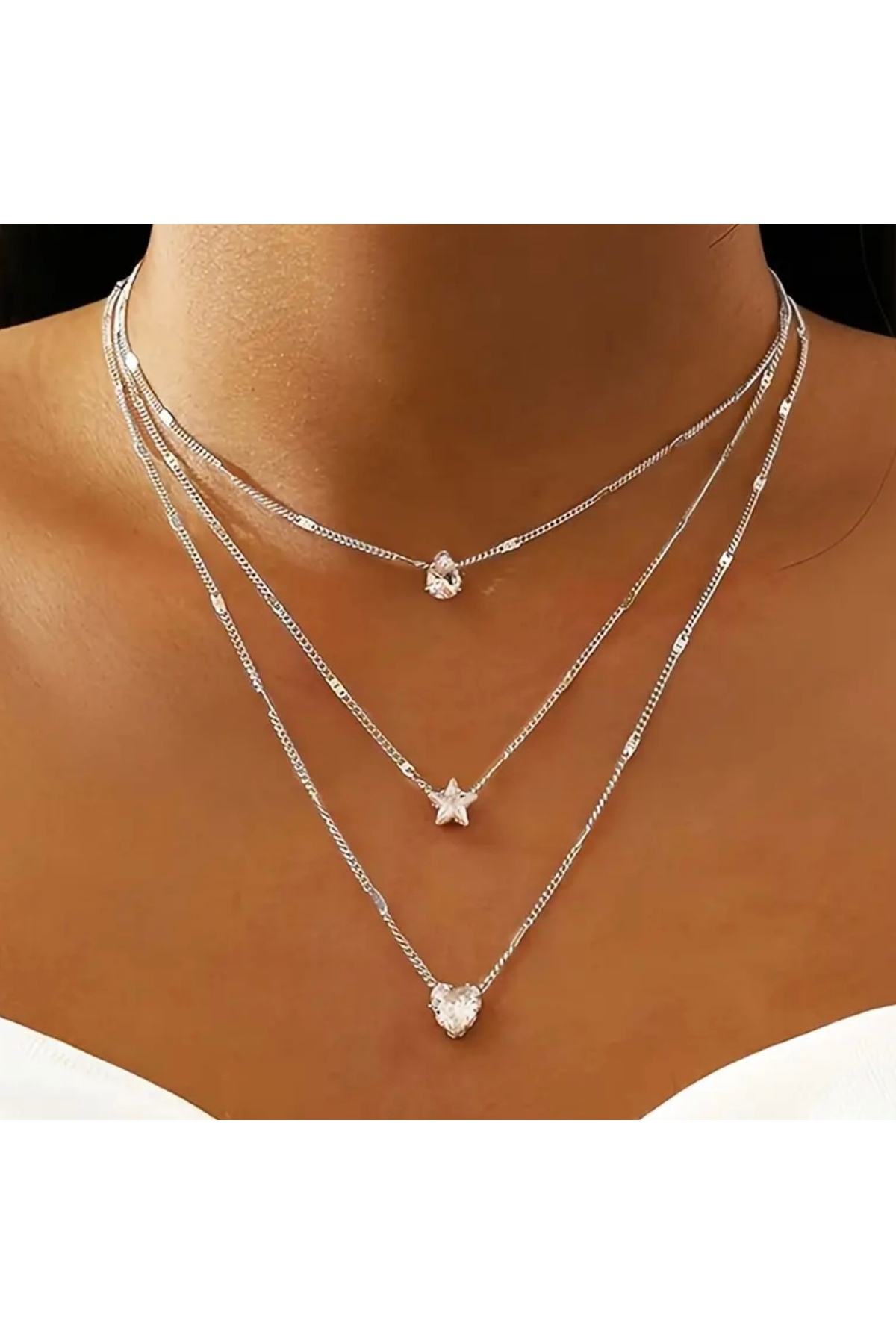 Şık Üç Katmanlı Yıldız ve Kalp Kolye - Zarif ve Modern Tasarım