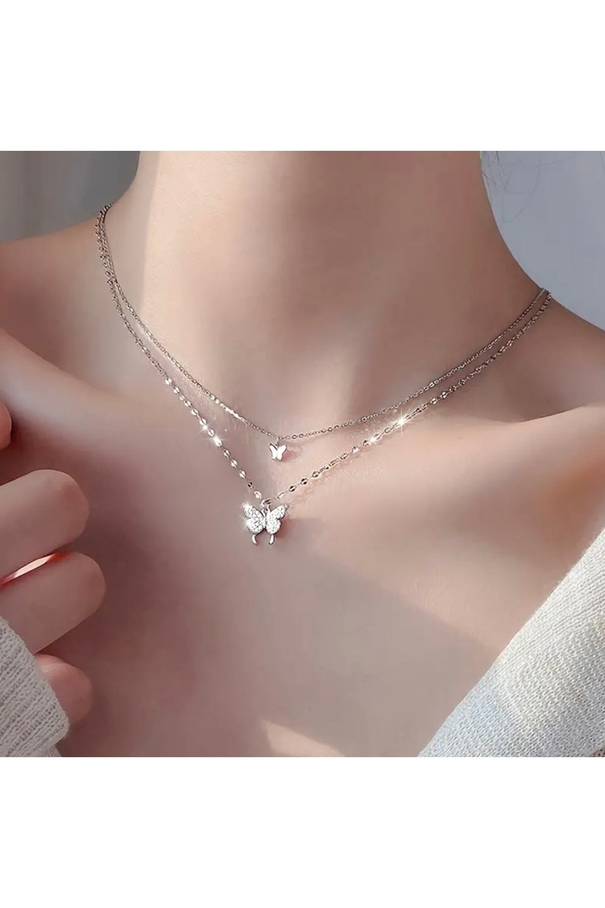 Paslanmaz Çelik Kelebekli Zarif Çift Katmanlı Kadın Çelik Kolye